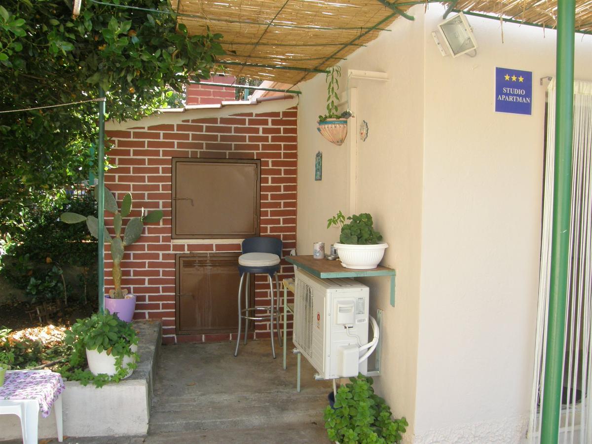 Apartments Dragica プリモシュテン エクステリア 写真