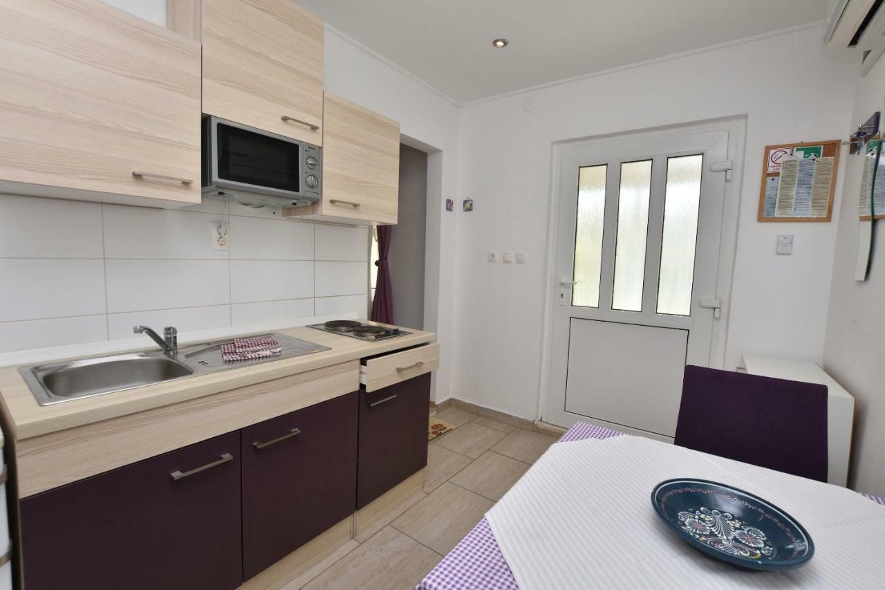 Apartments Dragica プリモシュテン エクステリア 写真