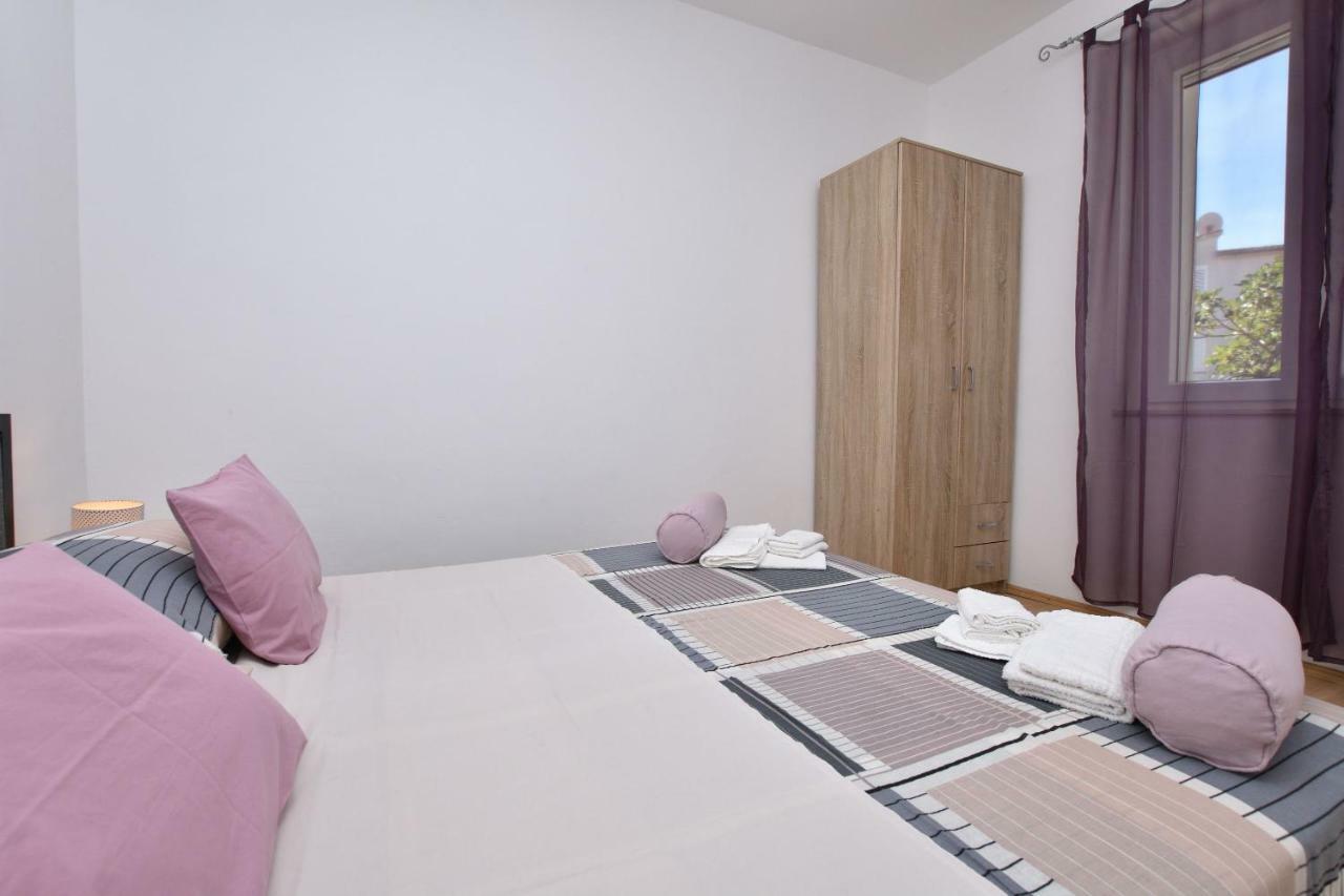 Apartments Dragica プリモシュテン エクステリア 写真